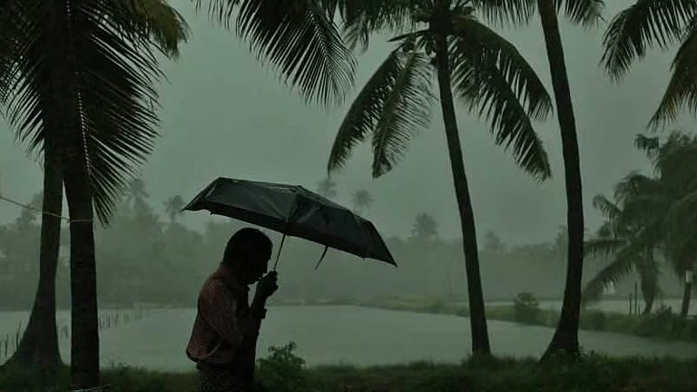 ജാഗ്രത വേണം: കണ്ണൂരിൽ ഉൾപ്പെടെമിന്നലോട് കൂടിയ മഴയും ശക്തമായ കാറ്റും തുടരും; മുന്നറിയിപ്പുമായി കാലാവസ്ഥ നിരീക്ഷണ കേന്ദ്രം