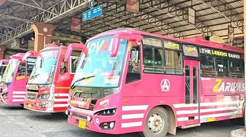 ഇനി ബസുടമകൾ കുടുങ്ങും; സ്വകാര്യ ബസ് ജീവനക്കാർക്ക് പൊലീസ് ക്ലിയറൻസ് സർട്ടിഫിക്കറ്റ് നിർബന്ധമാക്കി എംവിഡി